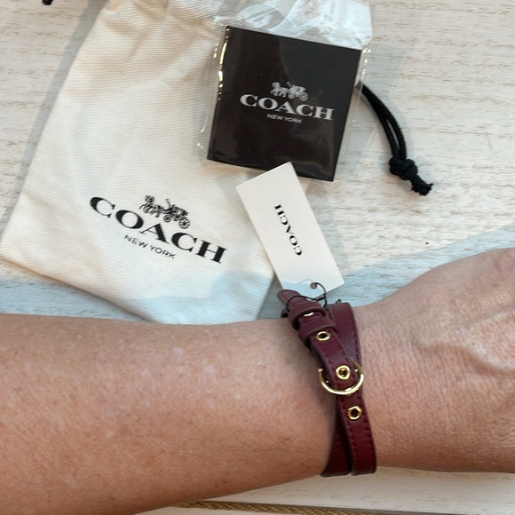 COACH Wrap bracelet ( double wrap ) - Picture 3 of 7